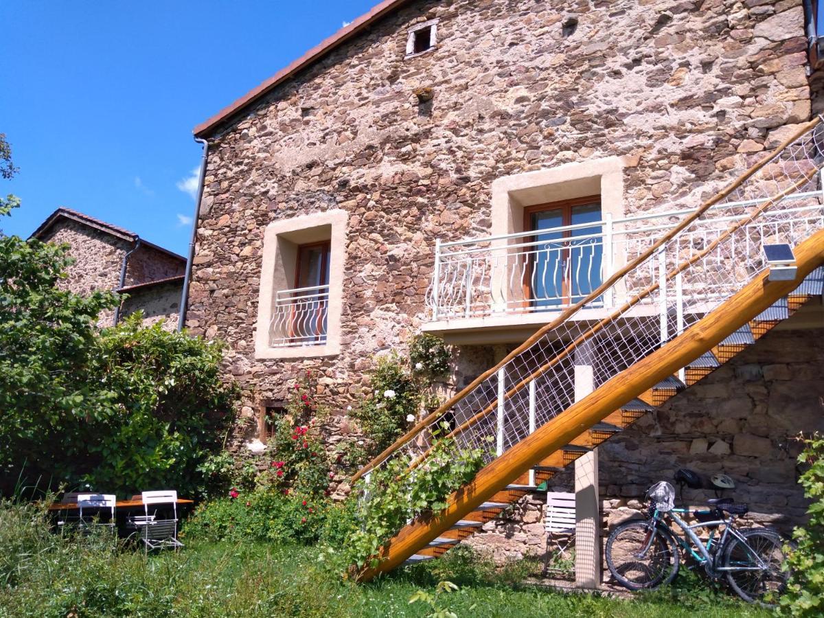 Le Vallon D'Armandine, Gite Ecologique Auvergne Saint-Hilaire  외부 사진